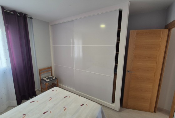 Venta - Apartamento / Piso -
Torrevieja - CENTRE PLAYA DEL CURA LAS PISCINAS