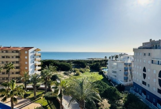 Venta - Apartamento / Piso -
La Mata - Costa Blanca