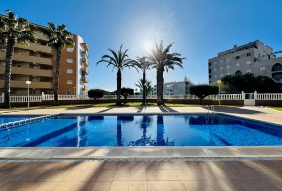 Venta - Apartamento / Piso -
La Mata - Costa Blanca