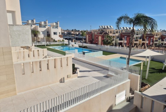 Herverkoop - Stadswoning -
Torrevieja - Nueva Torrevieja - Aguas Nuevas