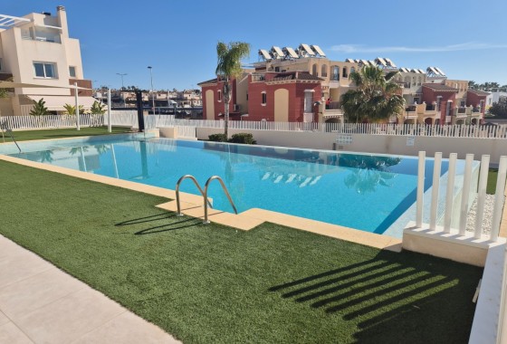 Herverkoop - Stadswoning -
Torrevieja - Nueva Torrevieja - Aguas Nuevas