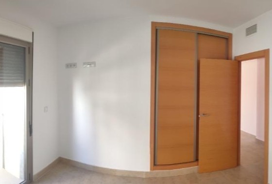Herverkoop - Appartement / Flat -
Torrevieja - Estacion de autobuses