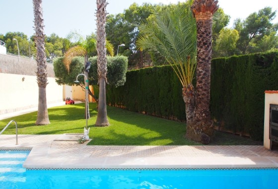 Herverkoop - Villa -
Torrevieja - Los Balcones