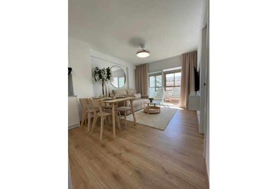 Herverkoop - Appartement / Flat -
Torrevieja - Cabo cervera