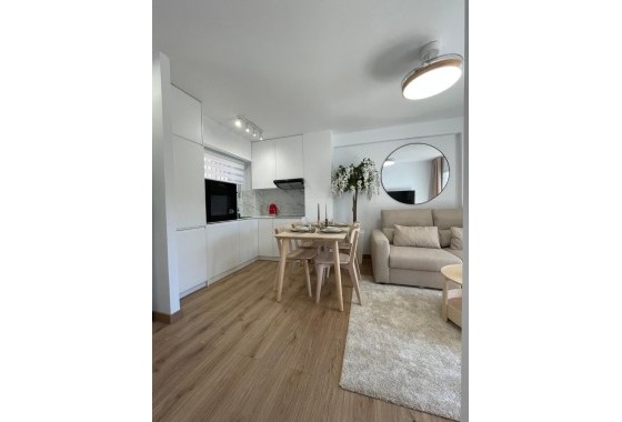 Herverkoop - Appartement / Flat -
Torrevieja - Cabo cervera