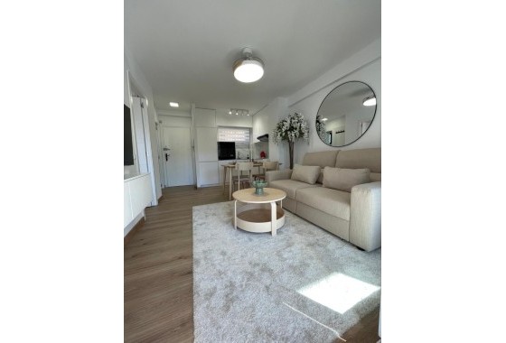 Herverkoop - Appartement / Flat -
Torrevieja - Cabo cervera