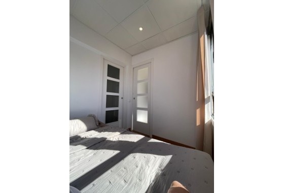 Herverkoop - Appartement / Flat -
Torrevieja - Cabo cervera