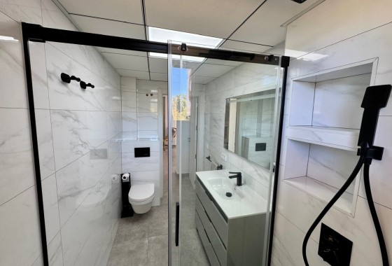 Herverkoop - Appartement / Flat -
Torrevieja - Puerto Deportivo