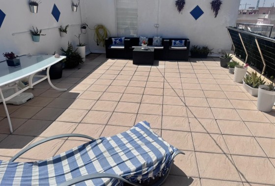 Herverkoop - Appartement / Flat -
Torrevieja - Playa de los Locos