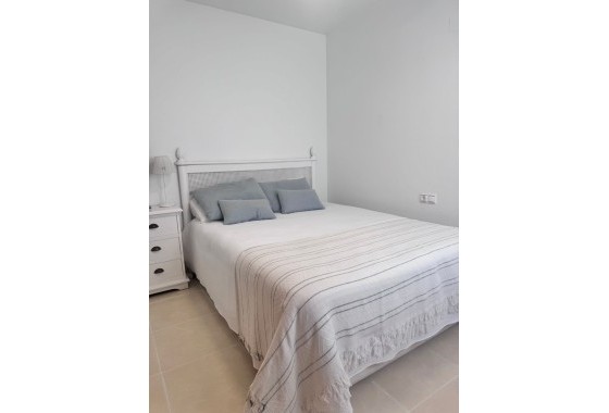 Herverkoop - Appartement / Flat -
Torrevieja - Playa de los Locos