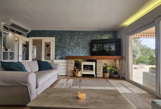 Herverkoop - Vrijstaande Villa -
Torremendo - Costa Blanca