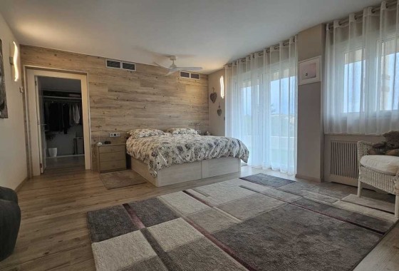 Herverkoop - Vrijstaande Villa -
Torremendo - Costa Blanca