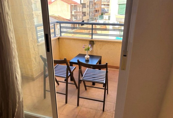 Herverkoop - Appartement / Flat -
Torrevieja - Center