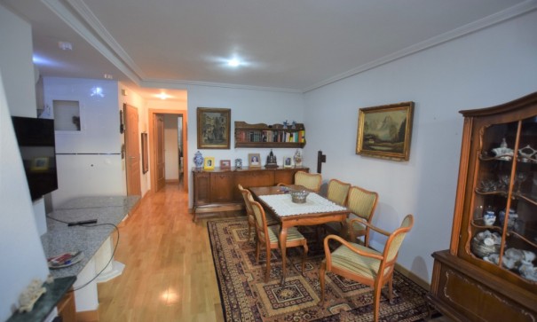 Sprzedaż - Mieszkanie w bloku -
Guardamar del Segura - El Raso