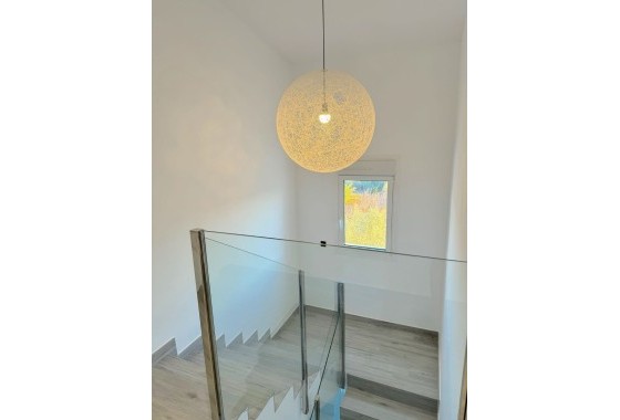 Herverkoop - Vrijstaande Villa -
Alfaz del Pi - Costa Blanca