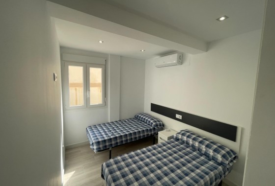 Sprzedaż - Apartament / Mieszkanie -
Orihuela Costa - La Regia