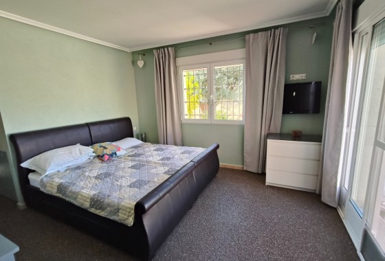 Resale - Freistehende Villa -
La Romana - Inland