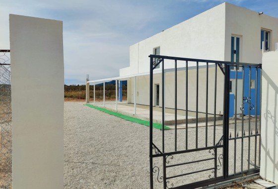 Revente - Villa Individuelle -
Pinoso - Inland