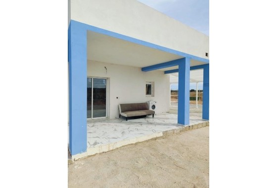 Revente - Villa Individuelle -
Pinoso - Inland
