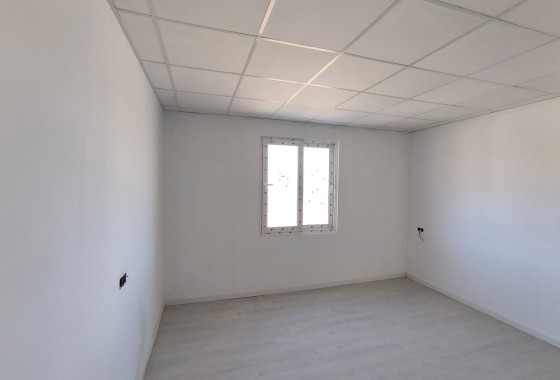 Revente - Villa Individuelle -
Pinoso - Inland