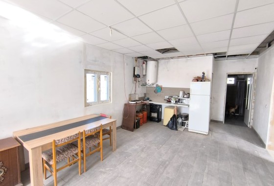 Revente - Villa Individuelle -
Pinoso - Inland