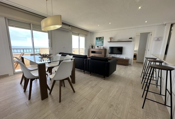 Sprzedaż - Apartament / Mieszkanie -
Mil Palmeras - Costa Blanca