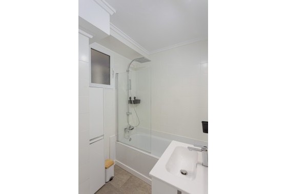 Herverkoop - Appartement / Flat -
Torrevieja - Costa Blanca
