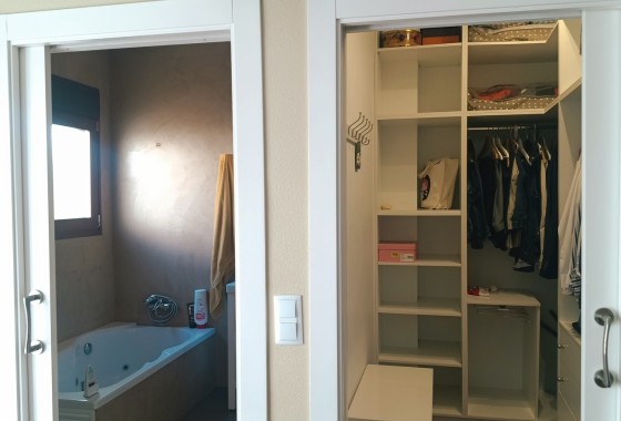 Sale - Town house -
Roldan - Inland