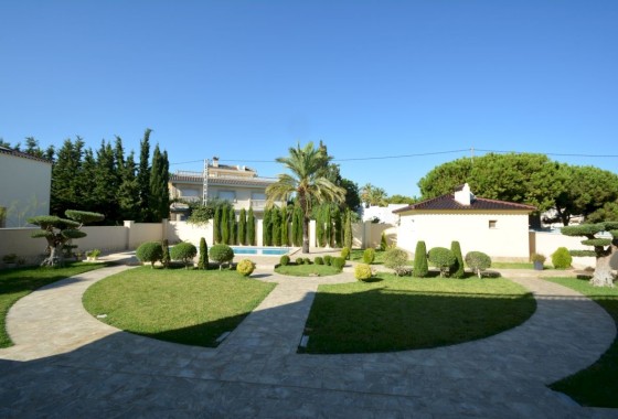 Herverkoop - Vrijstaande Villa -
Orihuela Costa - Costa Blanca
