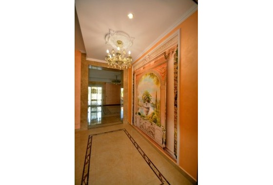 Herverkoop - Vrijstaande Villa -
Orihuela Costa - Costa Blanca