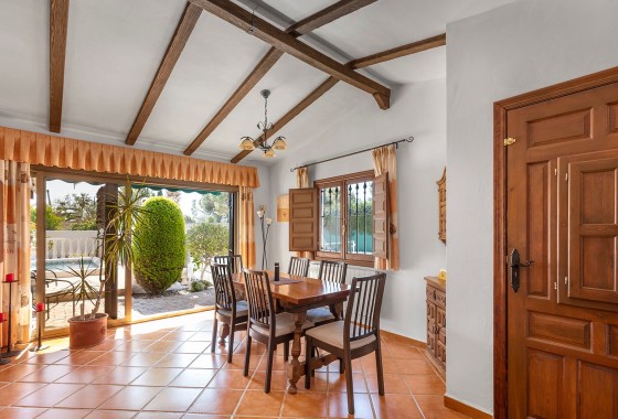 Herverkoop - Vrijstaande Villa -
Orihuela - Orihuela Costa