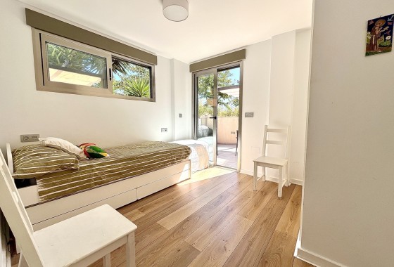 Herverkoop - Vrijstaande Villa -
Torre de la Horadada - Costa Blanca