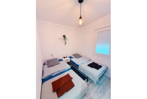 Herverkoop - Appartement / Flat -
Torrevieja - Playa del Cura