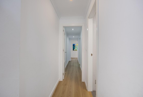 Herverkoop - Appartement / Flat -
Torrevieja - Center