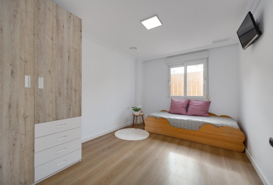Herverkoop - Appartement / Flat -
Torrevieja - Center