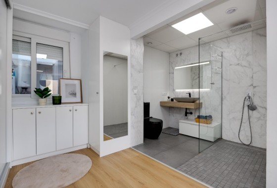Herverkoop - Appartement / Flat -
Torrevieja - Center