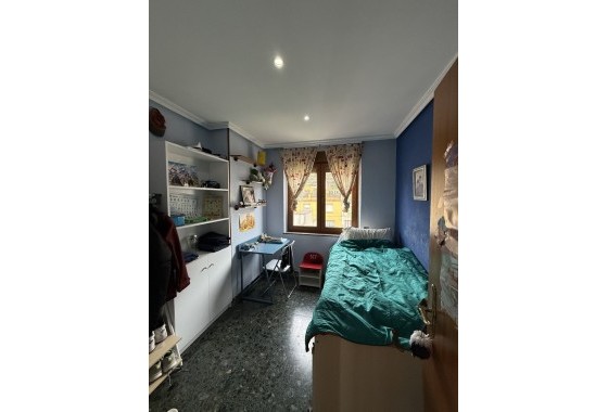 Herverkoop - Appartement / Flat -
Onil - Costa Blanca