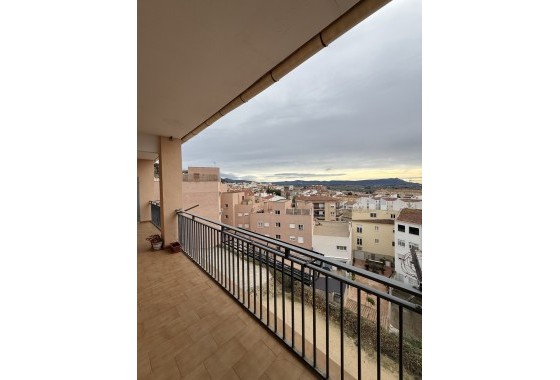 Herverkoop - Appartement / Flat -
Onil - Costa Blanca