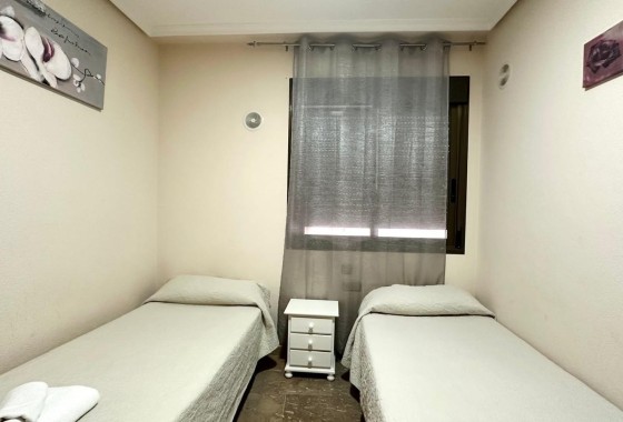 Revente - Appartement -
Torrevieja