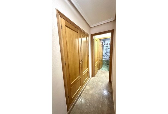Revente - Appartement -
Torrevieja