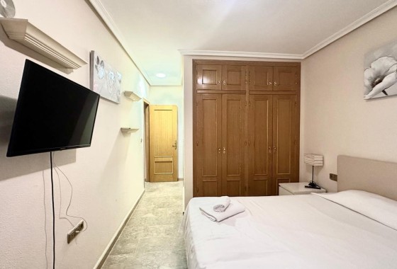Revente - Appartement -
Torrevieja