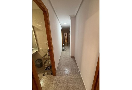 Herverkoop - Appartement / Flat -
Torrevieja - Los Frutales