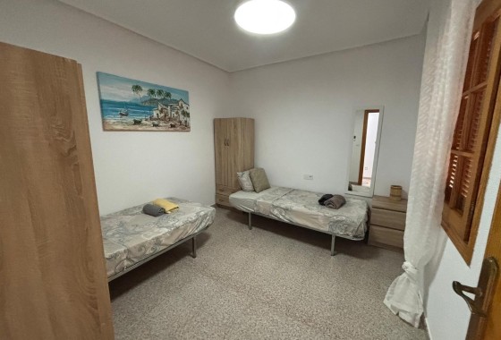 Herverkoop - Appartement / Flat -
Torrevieja - Los Frutales