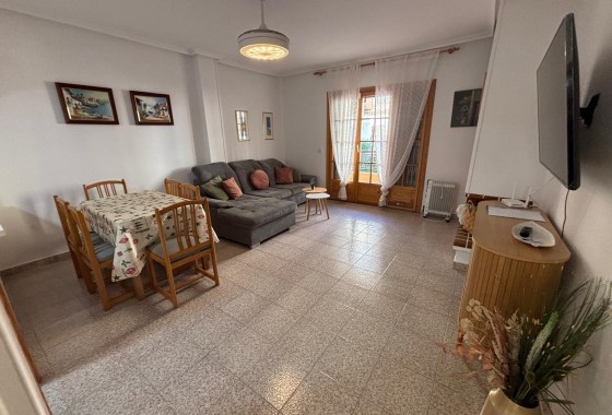 Herverkoop - Appartement / Flat -
Torrevieja - Los Frutales