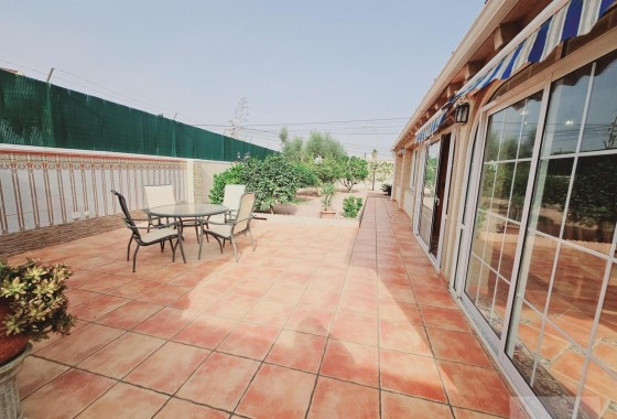 Sprzedaż - Willa wolnostojąca -
Torrevieja - La Siesta - El Salado - Torreta