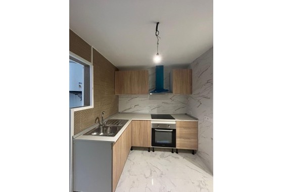 Venta - Apartamento / Piso -
Torrevieja