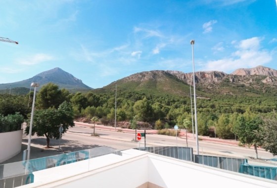 Venta - Chalet Independiente -
Polop - Costa Blanca