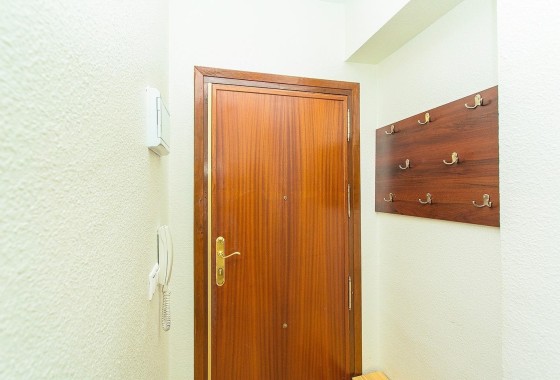 Herverkoop - Appartement / Flat -
Torrevieja - Playa del Cura