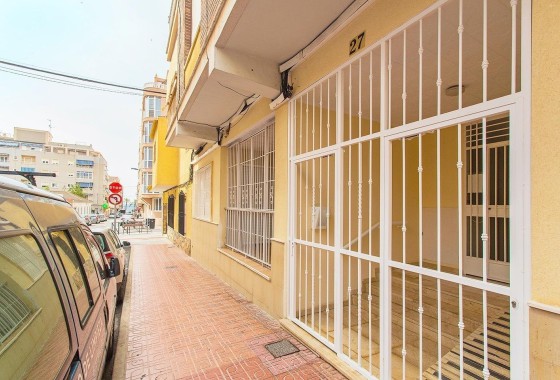 Herverkoop - Appartement / Flat -
Torrevieja - Playa del Cura