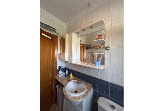 Venta - Apartamento / Piso -
Orihuela Costa - Punta Prima